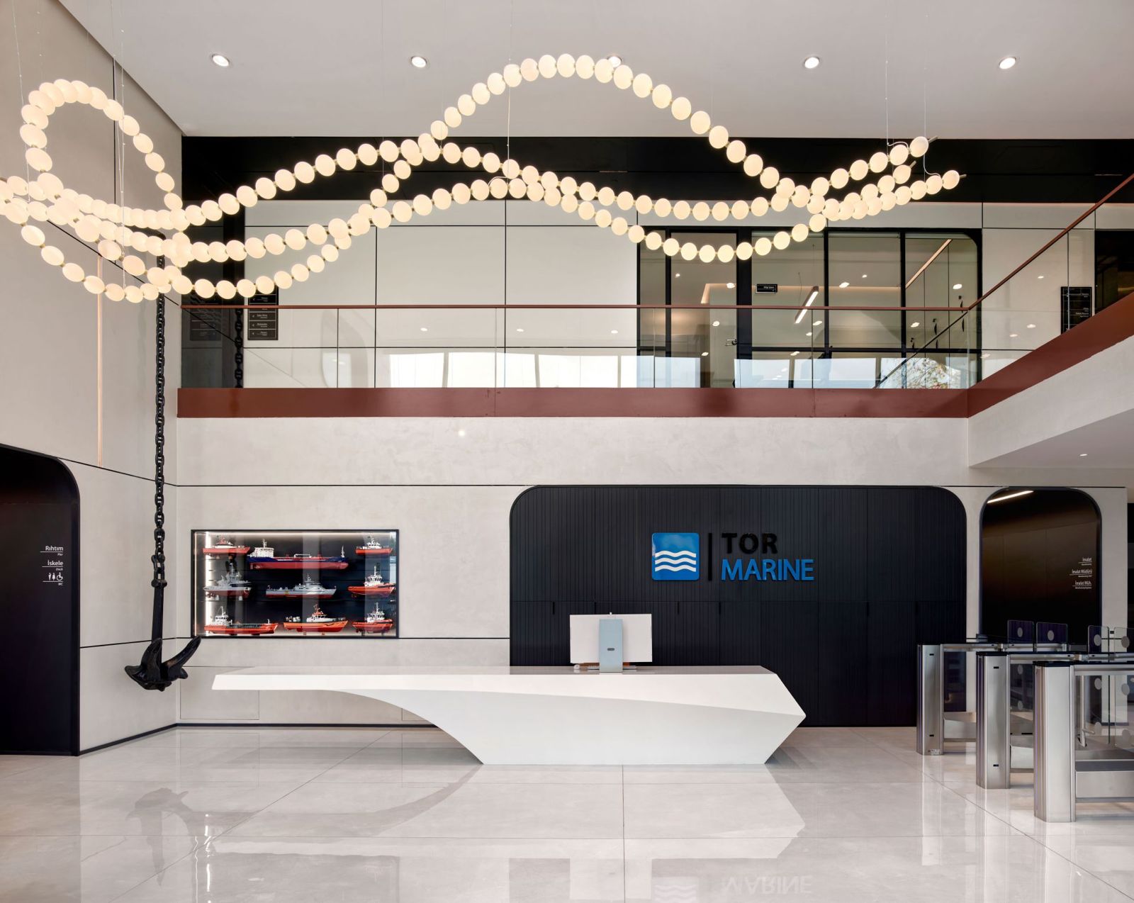 Tor Denizcilik lighting showcase